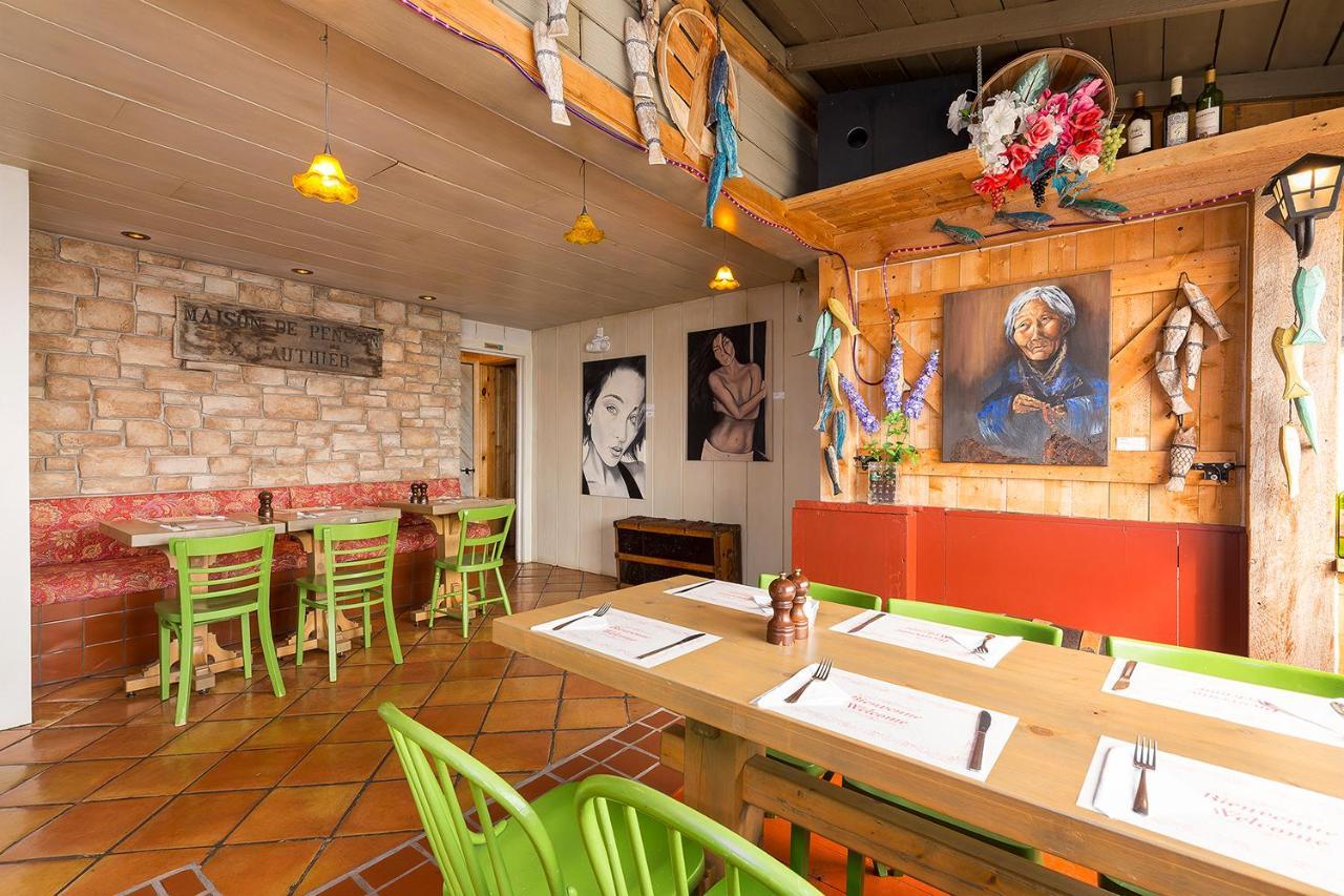 Restaurant Motel De La Plage Сент-Ірені Екстер'єр фото